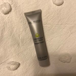 Juice beauty cleanser